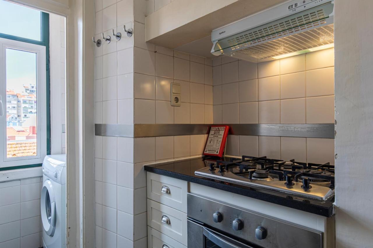 Typical 2Bdr Apartment In Lisbon By Lovelystay 외부 사진